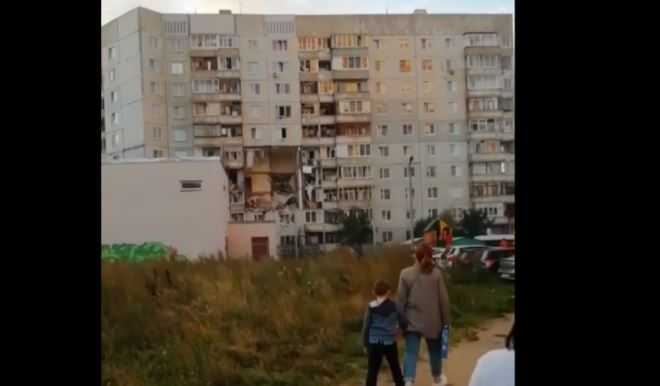 Взрыв газа прогремел в многоэтажном доме в Ярославле