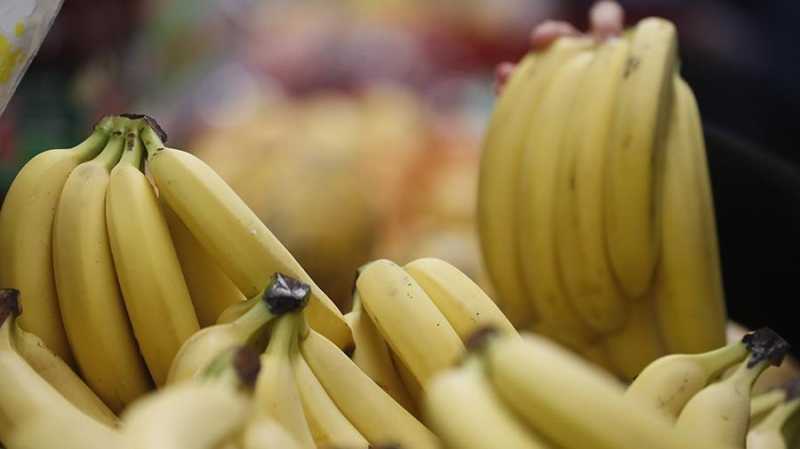 Диетолог раскрыла пользу бананов для волос, сердца и нервной системы