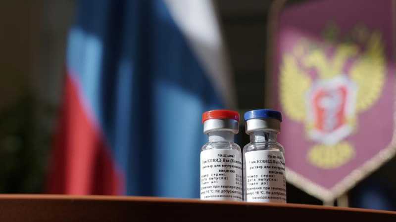 РФ за год планирует произвести около 80 млн вакцин от коронавируса
