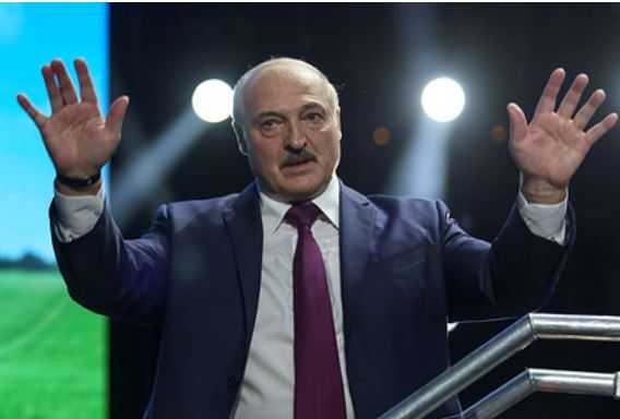 Лукашенко заявил о неготовности «загрузить» женщину Белоруссией