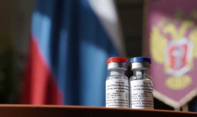 Украинские политики интересуются российской вакциной от коронавируса