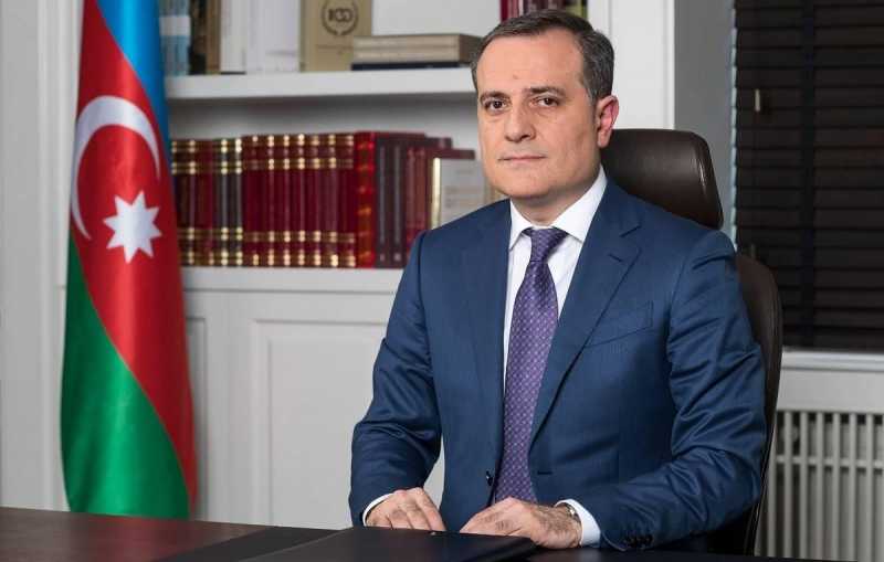 В Баку не согласились с заявлением Помпео по Карабаху