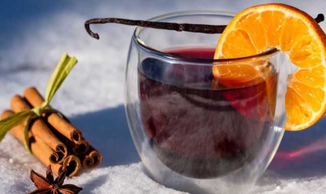 Россиянам назвали напитки для защиты от сезонных простуд