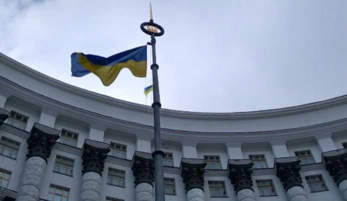 Глава Верховной рады Украины высказался о введении комендантского часа в стране