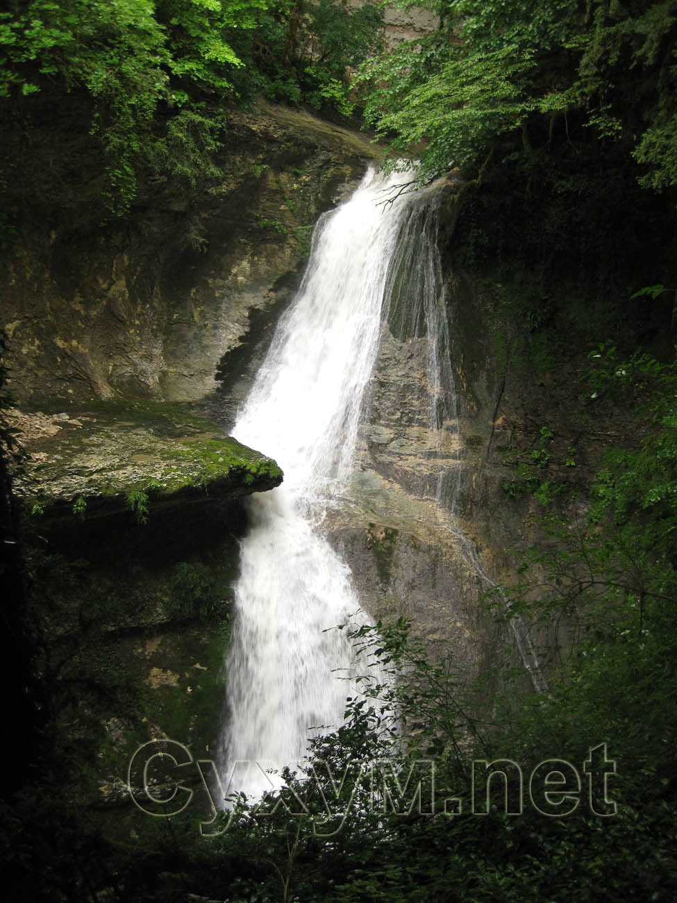 шакуранский водопад - нижний ярус
