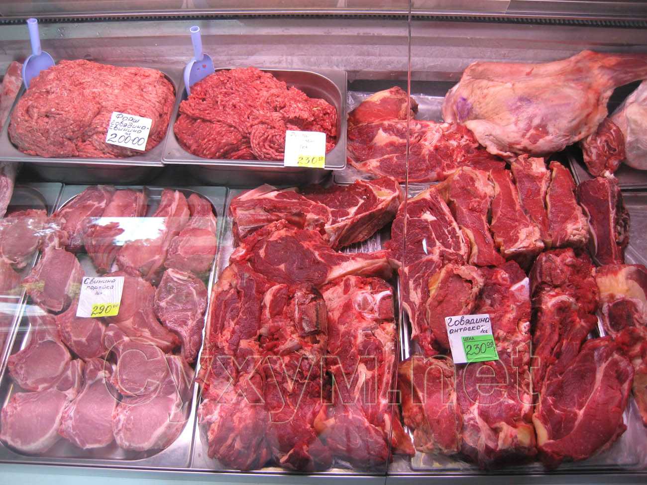 мясная лавка - говядина антрекот и свинина корейка