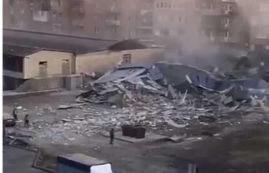 Названа предварительная причина мощного взрыва в торговом центре во Владикавказе