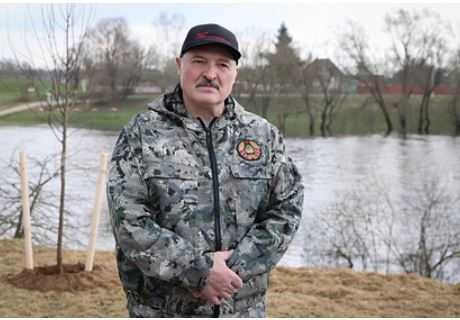 Лукашенко заявил об эффективности «так называемой диктатуры» и порядка