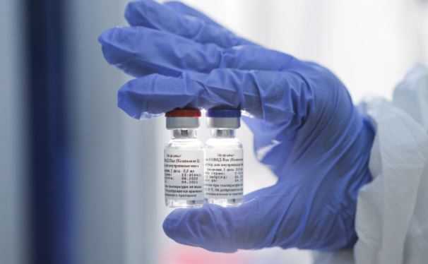 Минздрав рассказал, что анализы на антитела не нужны для вакцинации