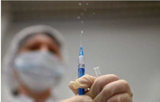 Фармаколог рассказал о новой вакцине от коронавируса