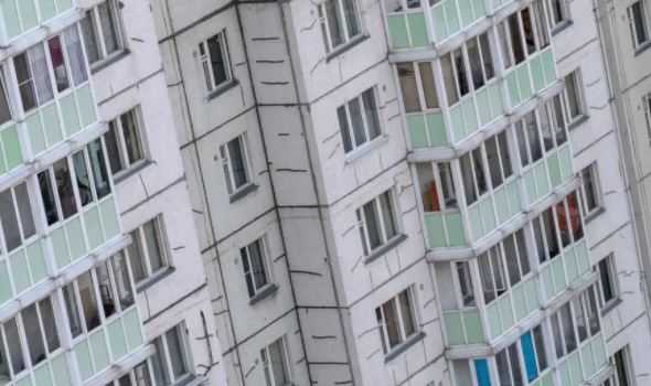 Молодой парень погиб после падения с 24-го этажа ростовской новостройки