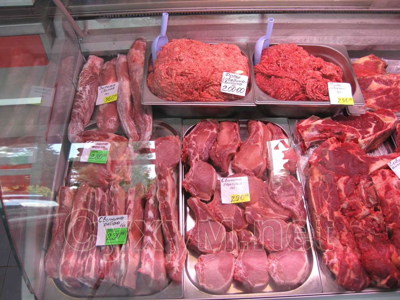 мясная лавка - вырезка свиная и фарш говяжий